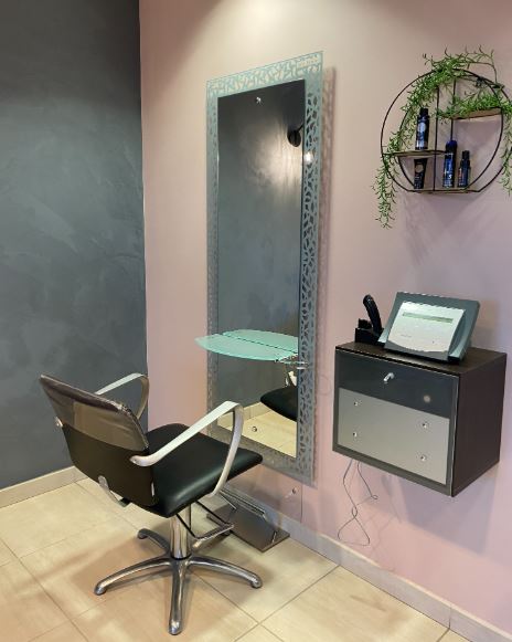 Poste de coiffage supplémentaire